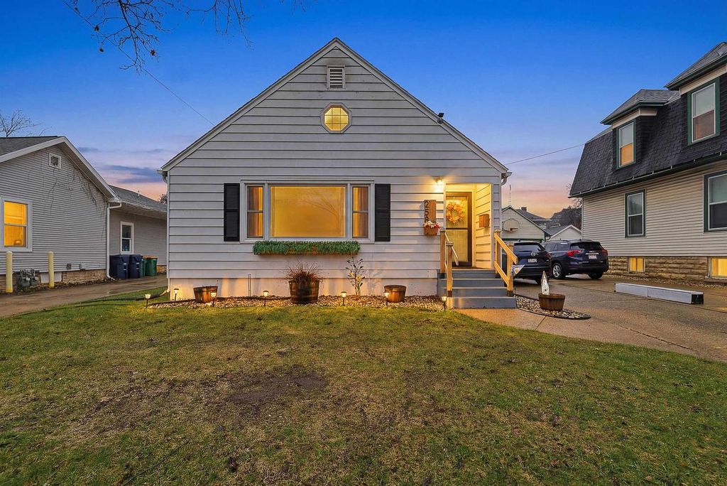 258 E 1ST STREET, Fond Du Lac, WI 54935