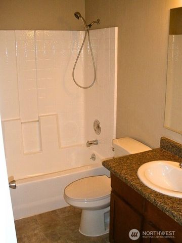 18332 Hurst Road, Lynnwood, WA 98037