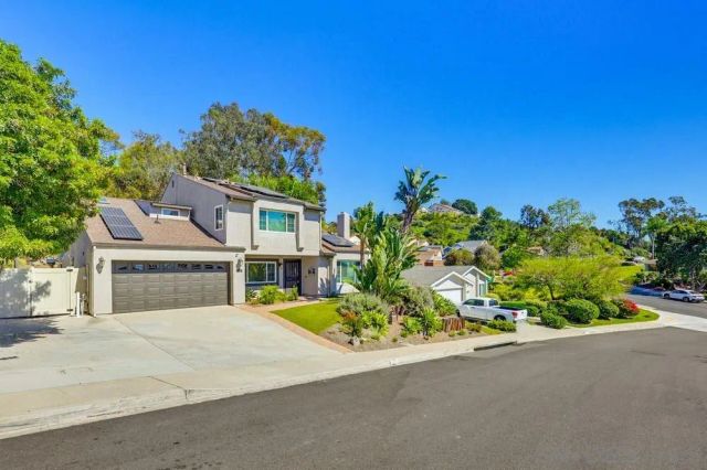 4211 Cartulina Rd, San Diego, CA 92124