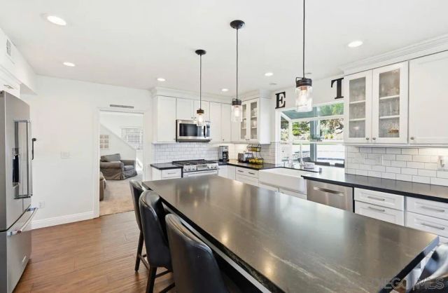 4211 Cartulina Rd, San Diego, CA 92124