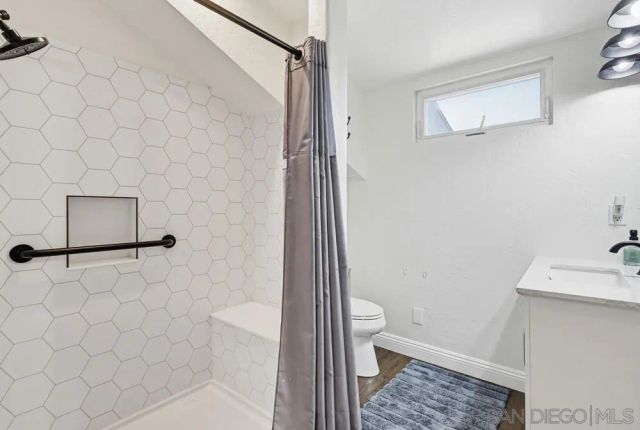 4211 Cartulina Rd, San Diego, CA 92124