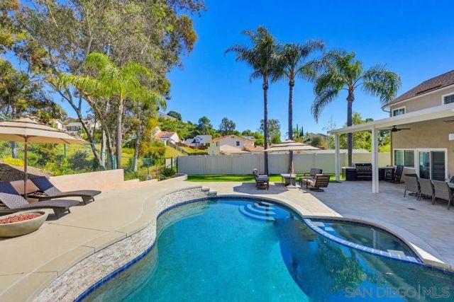 4211 Cartulina Rd, San Diego, CA 92124