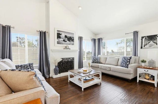 4211 Cartulina Rd, San Diego, CA 92124