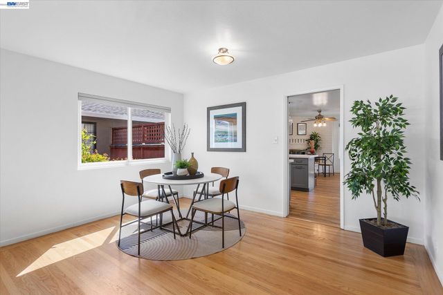 831 Casanova Dr, San Leandro, CA 94578