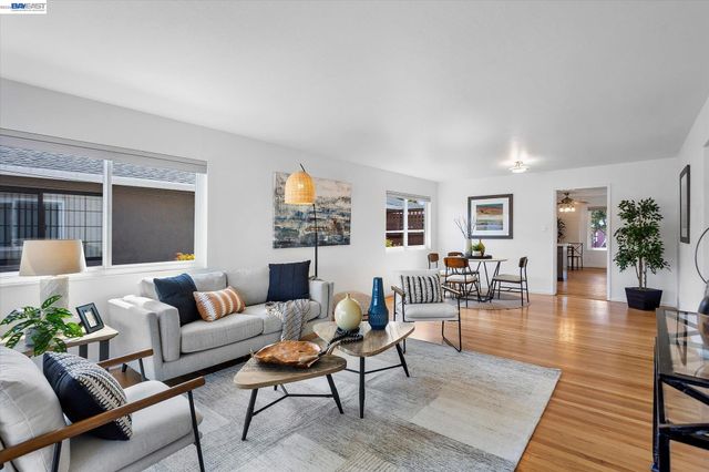 831 Casanova Dr, San Leandro, CA 94578