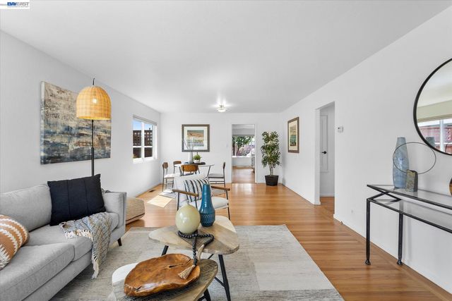 831 Casanova Dr, San Leandro, CA 94578