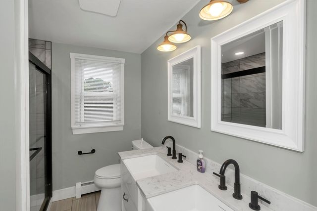 89 Garvey Dr, Springfield, MA 01109
