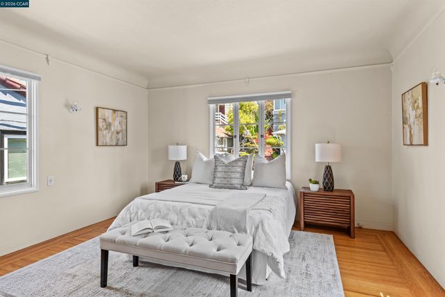 3735 Virden Ave, Oakland, CA 94619