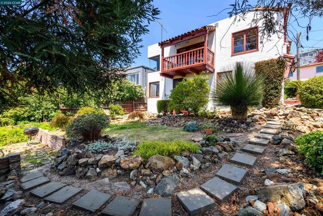 3735 Virden Ave, Oakland, CA 94619