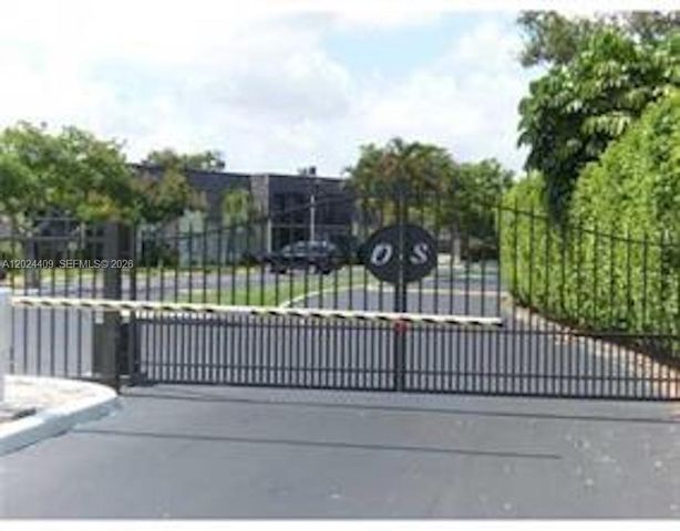 3123 Oakland Shores Drive D112, Oakland Park, FL 33309
