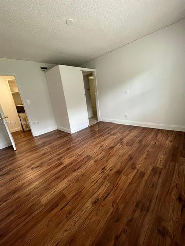 3123 Oakland Shores Drive D112, Oakland Park, FL 33309