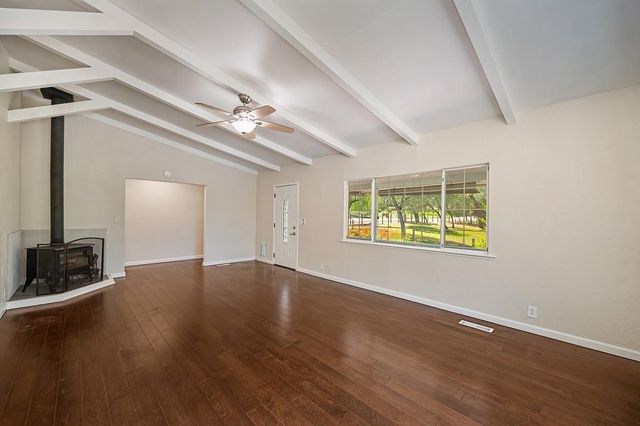 11375 Dry Creek Rd, Auburn, CA 95602