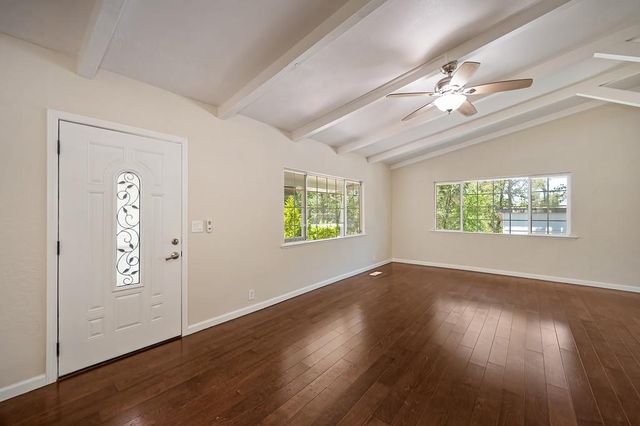 11375 Dry Creek Rd, Auburn, CA 95602