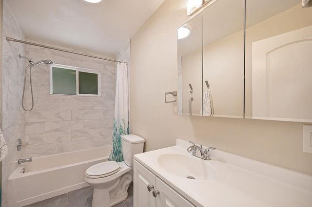 11375 Dry Creek Rd, Auburn, CA 95602