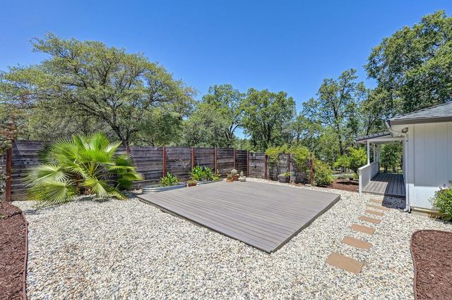 11375 Dry Creek Rd, Auburn, CA 95602