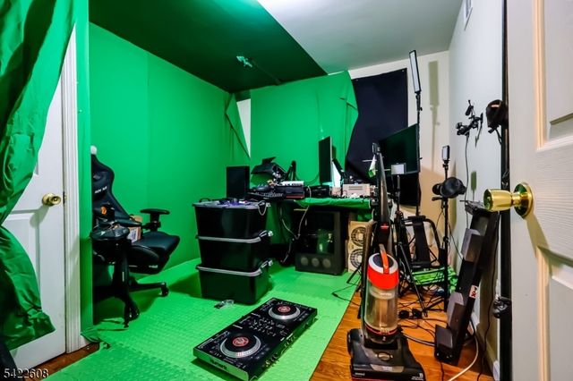 36 Melrose Ave, Newark City, NJ 07106