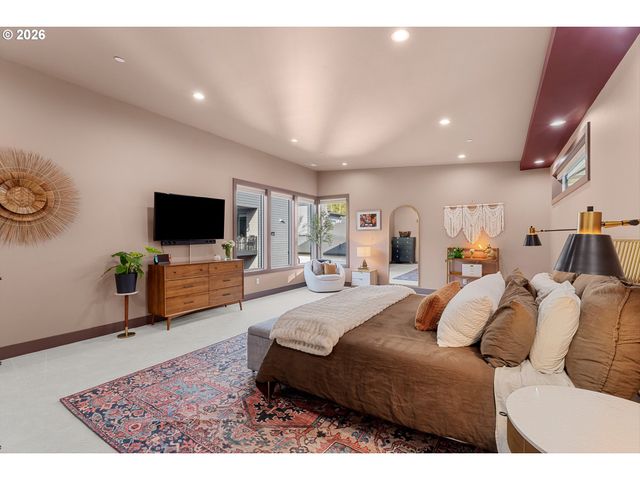 529 Ne Province Dr, Camas, WA 98607