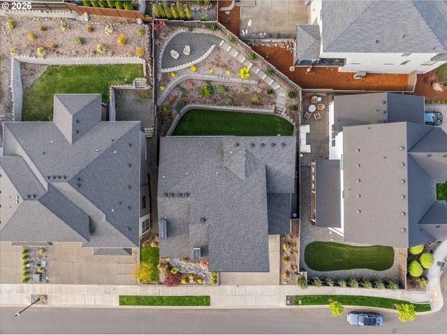 529 Ne Province Dr, Camas, WA 98607