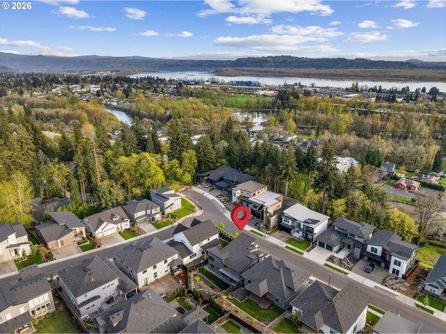 529 Ne Province Dr, Camas, WA 98607
