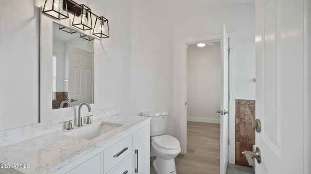 942 S ASH Avenue 103, Tempe, AZ 85281