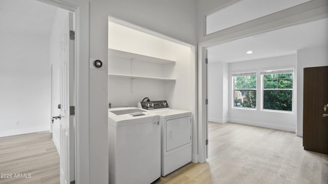 942 S ASH Avenue 103, Tempe, AZ 85281