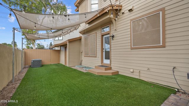 942 S ASH Avenue 103, Tempe, AZ 85281