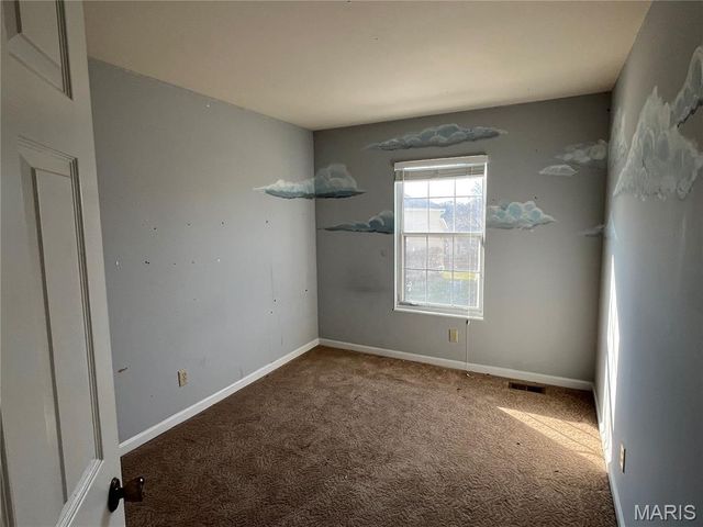 12726 Bennington Common Lane, St Louis, MO 63146