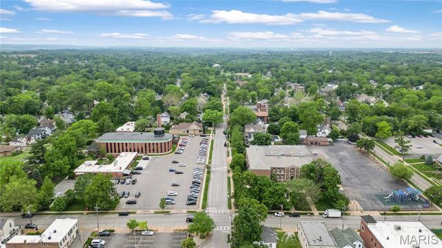 144 W Adams Avenue 1W, St Louis, MO 63122