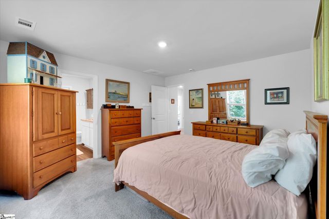 116 Heather Glen Lane, Clinton, SC 29325