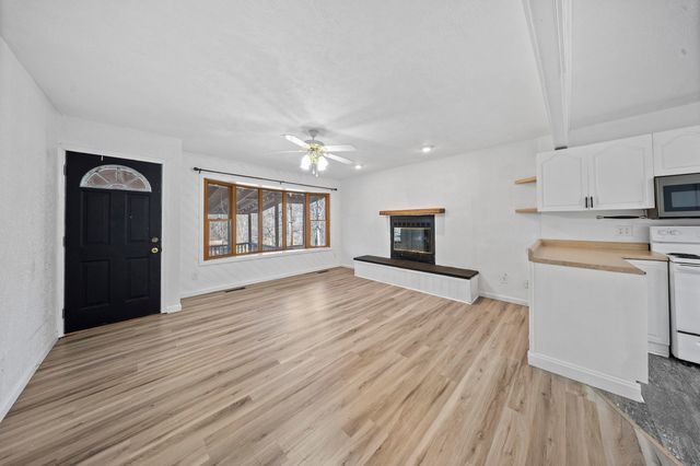 200 County Road 35, Chesapeake, OH 45619