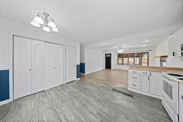 200 County Road 35, Chesapeake, OH 45619