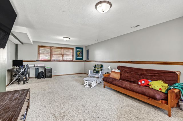 43 Nicholas Way, Hudson, WI 54016