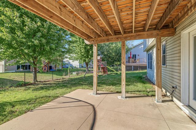 43 Nicholas Way, Hudson, WI 54016
