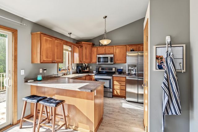 43 Nicholas Way, Hudson, WI 54016