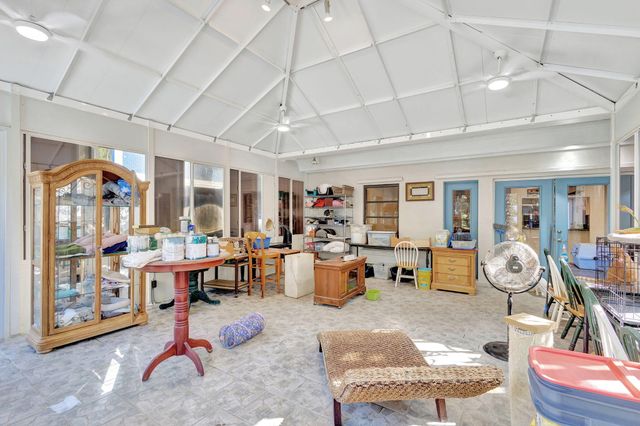 550 Skylake Drive, West Palm Beach, FL 33415