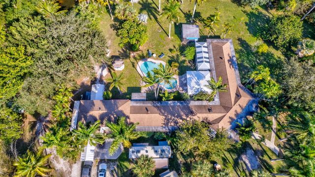 550 Skylake Drive, West Palm Beach, FL 33415