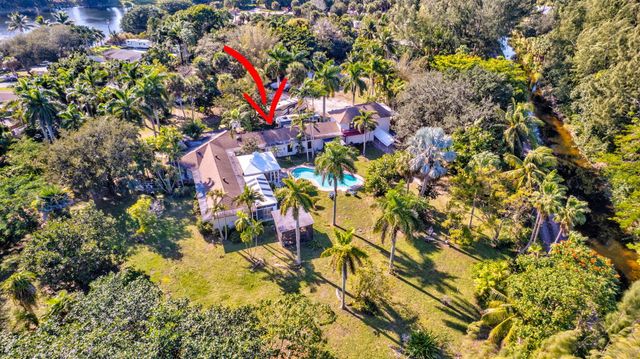 550 Skylake Drive, West Palm Beach, FL 33415