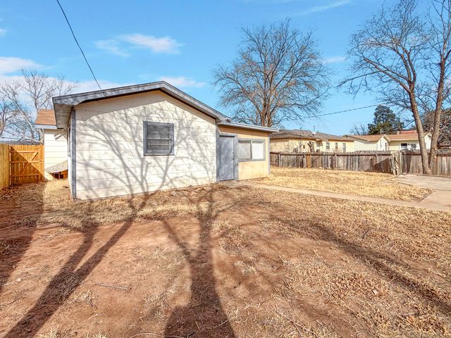 4411 45th Street, Lubbock, TX 79414