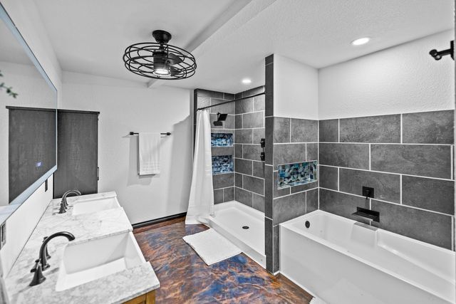 207 N Sand Street, Comanche, TX 76442