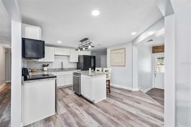 1177 NW 102ND BOULEVARD, Wildwood, FL 34785