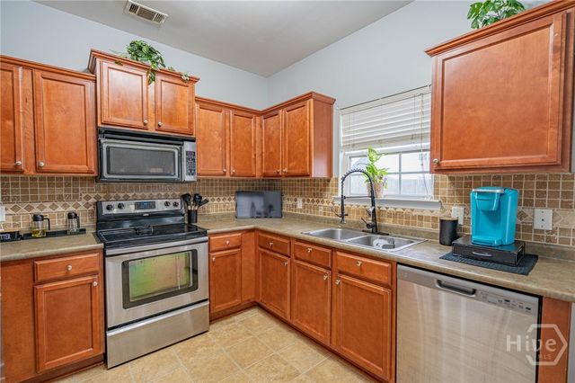 6 Tulane Court, Savannah, GA 31419