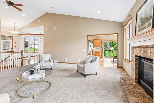 6572 Kimberly Way, Deforest, WI 53532