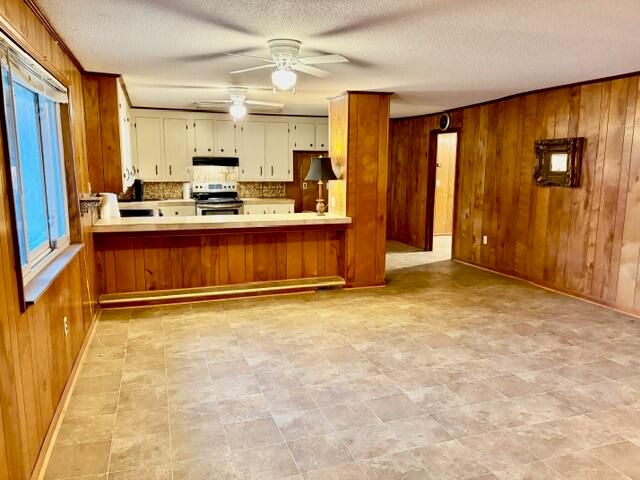 4598 Cottageville Highway, Round O, SC 29474
