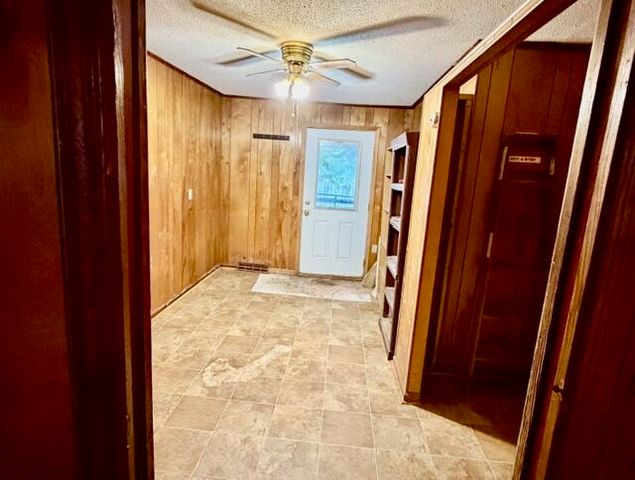 4598 Cottageville Highway, Round O, SC 29474