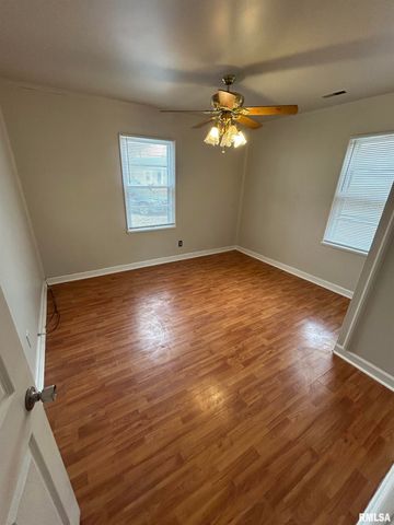 10 REED Court, Springfield, IL 62704