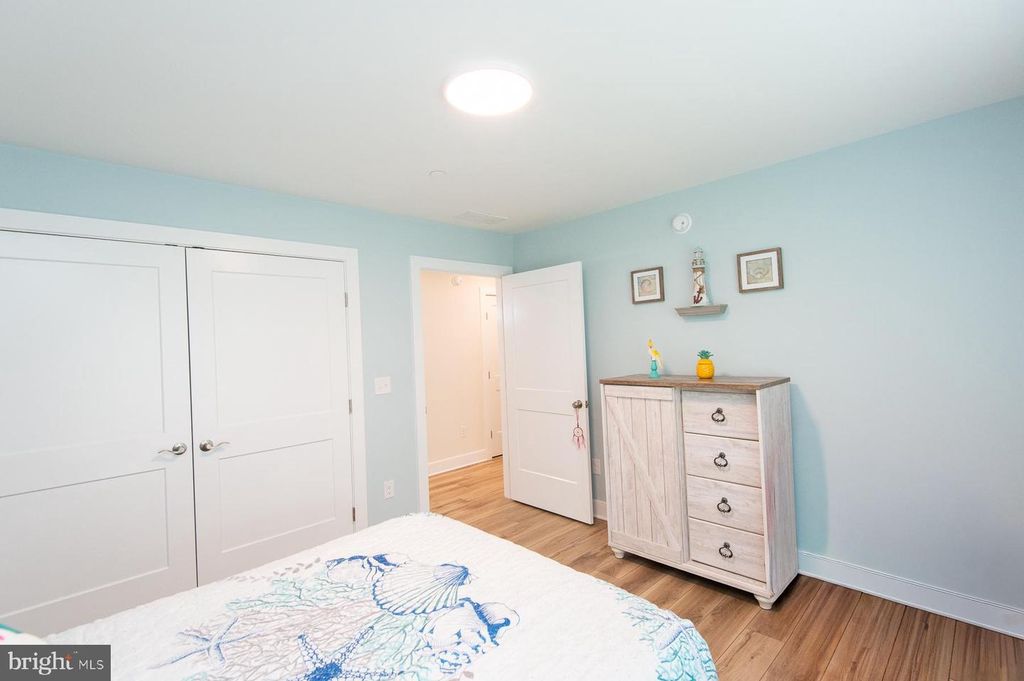 Image 17 of property listing at 113 TRINITY CT, East New Market, MD 21631