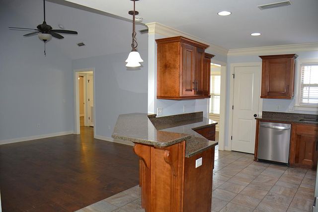 300 Madison Avenue, Enterprise, AL 36330