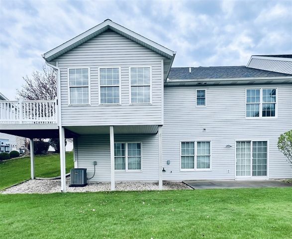 11294 Blue Heron Parkway, Holland, MI 49424