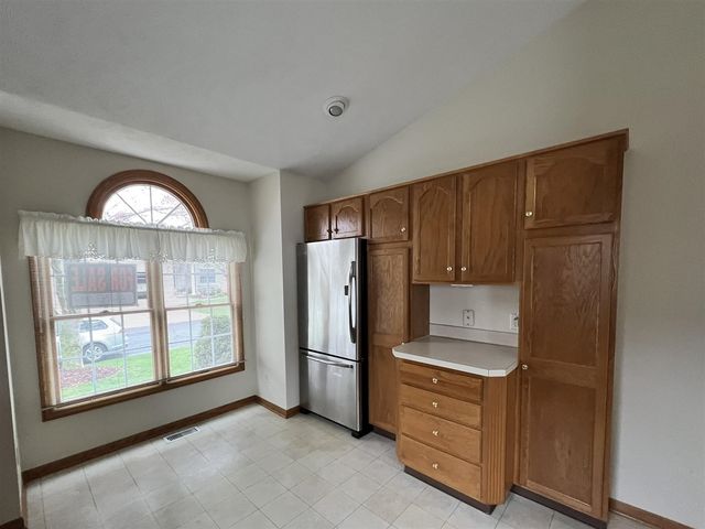 11294 Blue Heron Parkway, Holland, MI 49424