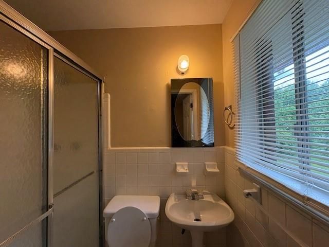 4994 Velva Court, Lilburn, GA 30047